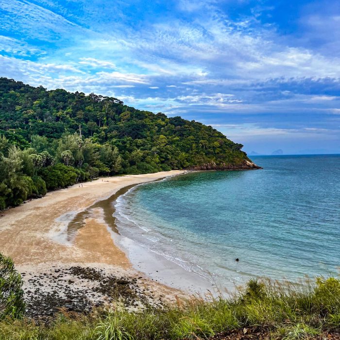Plaża w Parku Narodowym Koh Lanta